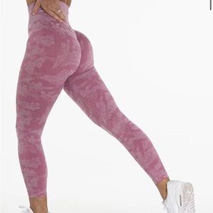 NVGTN Pink Camo Leggings M